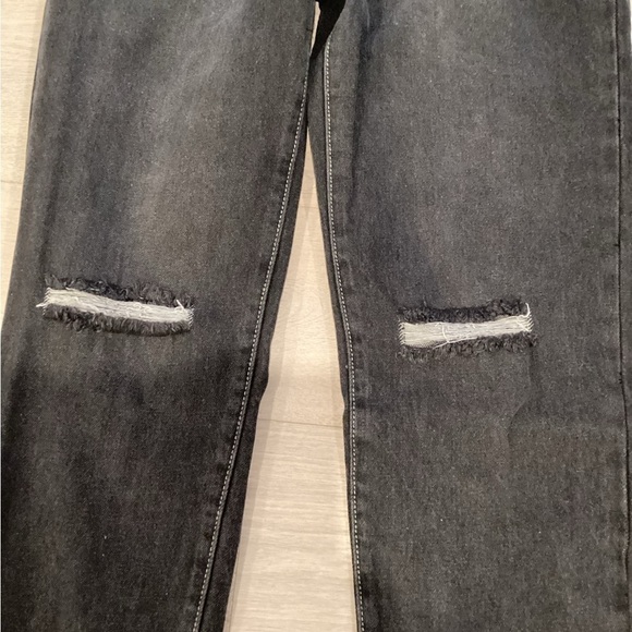 High Waist Mom Jeans Ankle Length Distressed NWOT size 24 and 30 - Picture 5 of 14